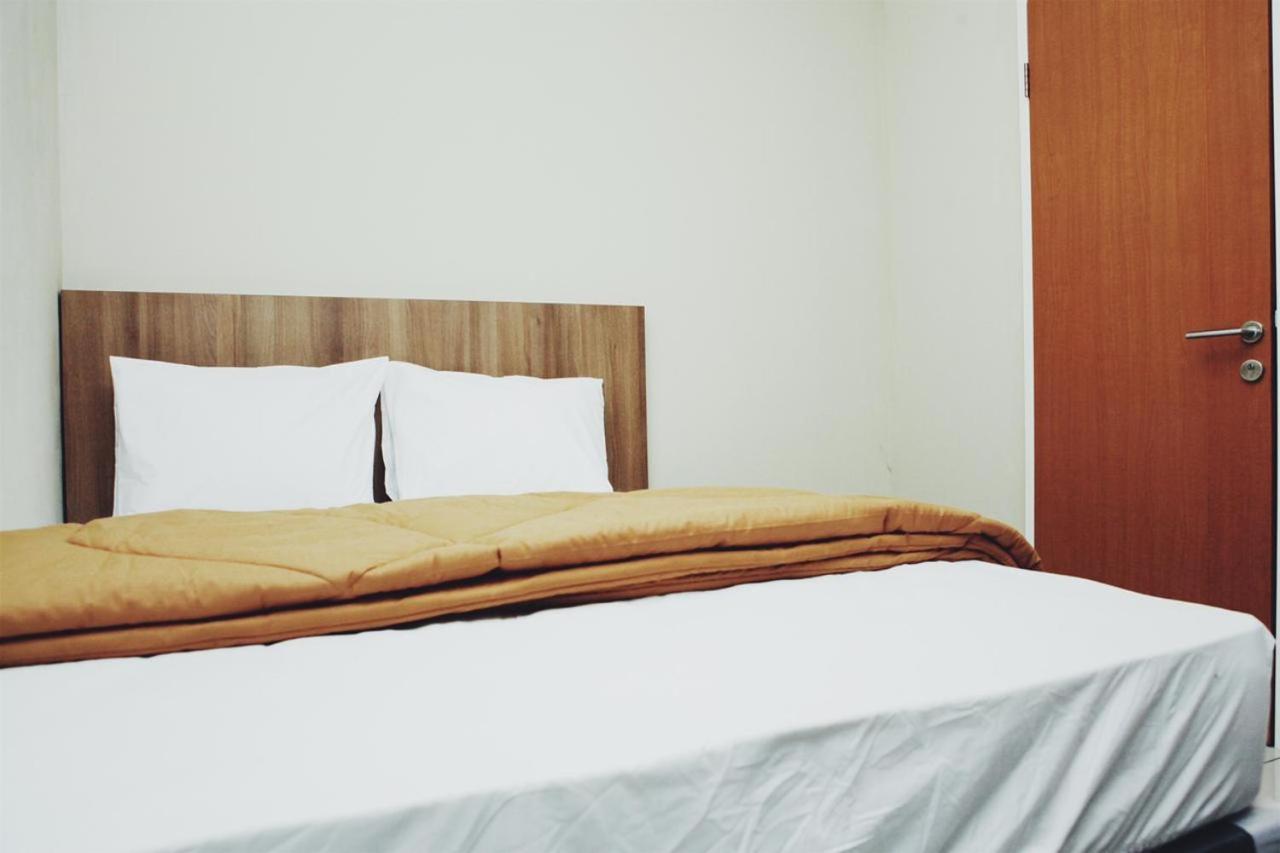 Comfy Homestay Джок'якарта Екстер'єр фото